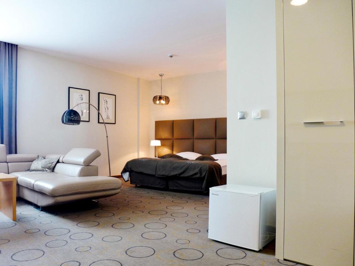 Aroma Stone Hotel Spa Syców Extérieur photo
