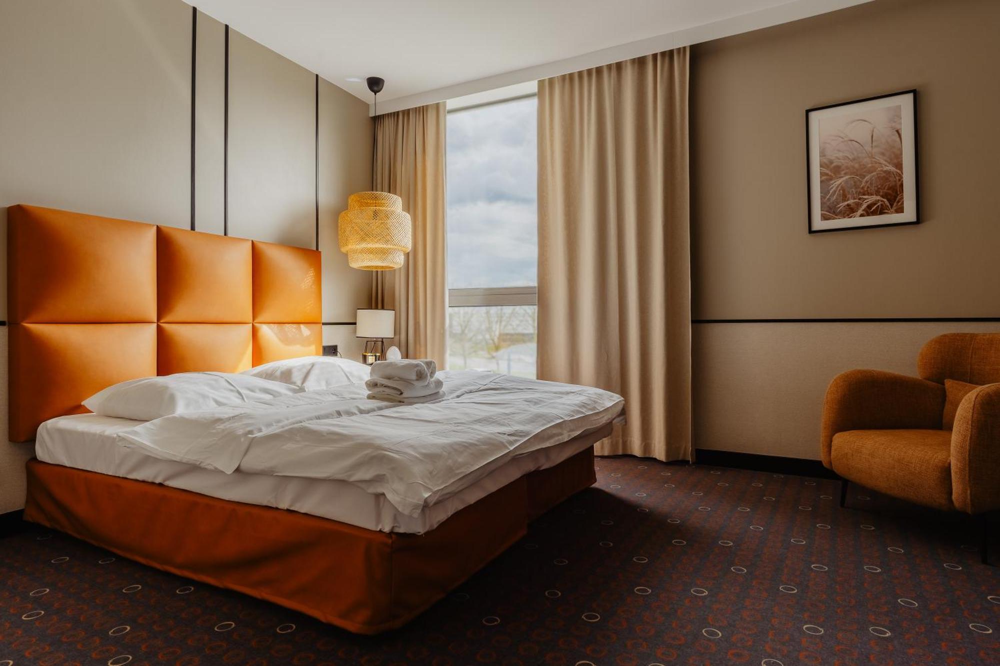 Aroma Stone Hotel Spa Syców Extérieur photo